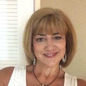 Meet your Posher, Pamela